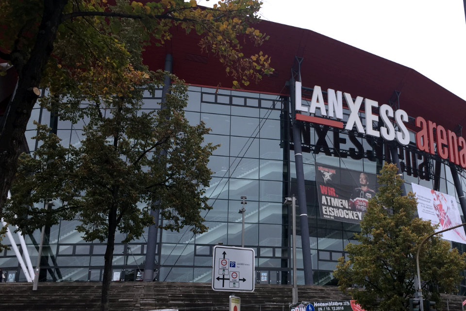 Die Lanxess-Arena in Kln.