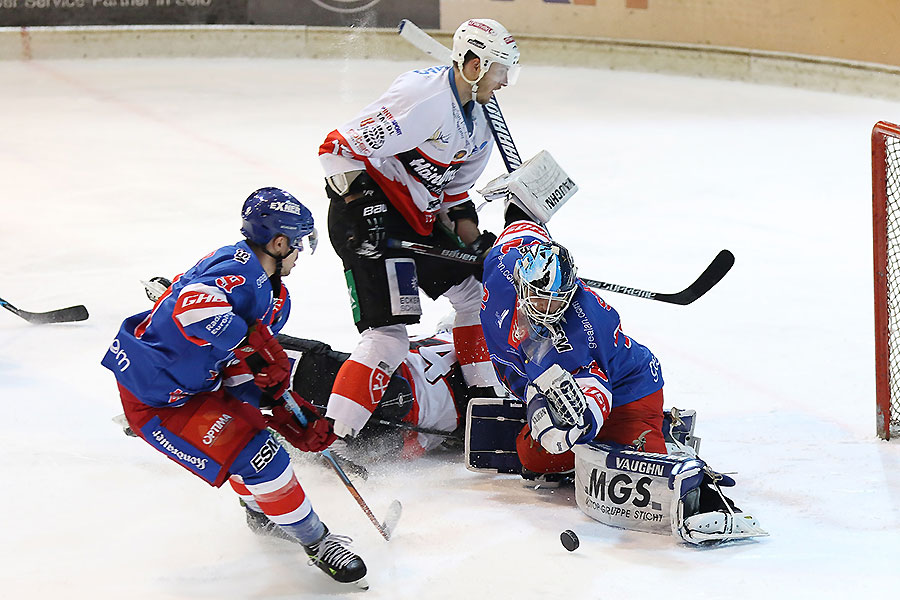 Spielszene Selb gegen Regensburg.