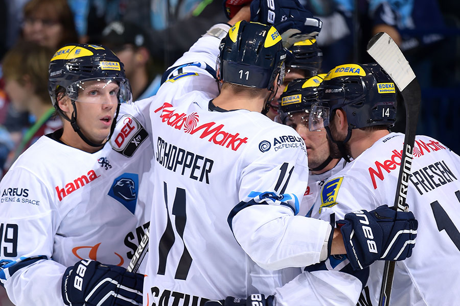 Ingolstadt feierte gegen Mannheim den zweiten Sieg in Folge. Ingolstadt feierte gegen Mannheim den zweiten Sieg in Folge.