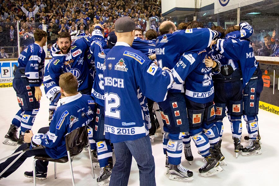 Die Kassel Huskies sind DEL2-Champion. Die Kassel Huskies sind DEL2-Champion.