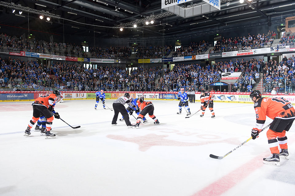 Die Helios Arena in Schwenningen.