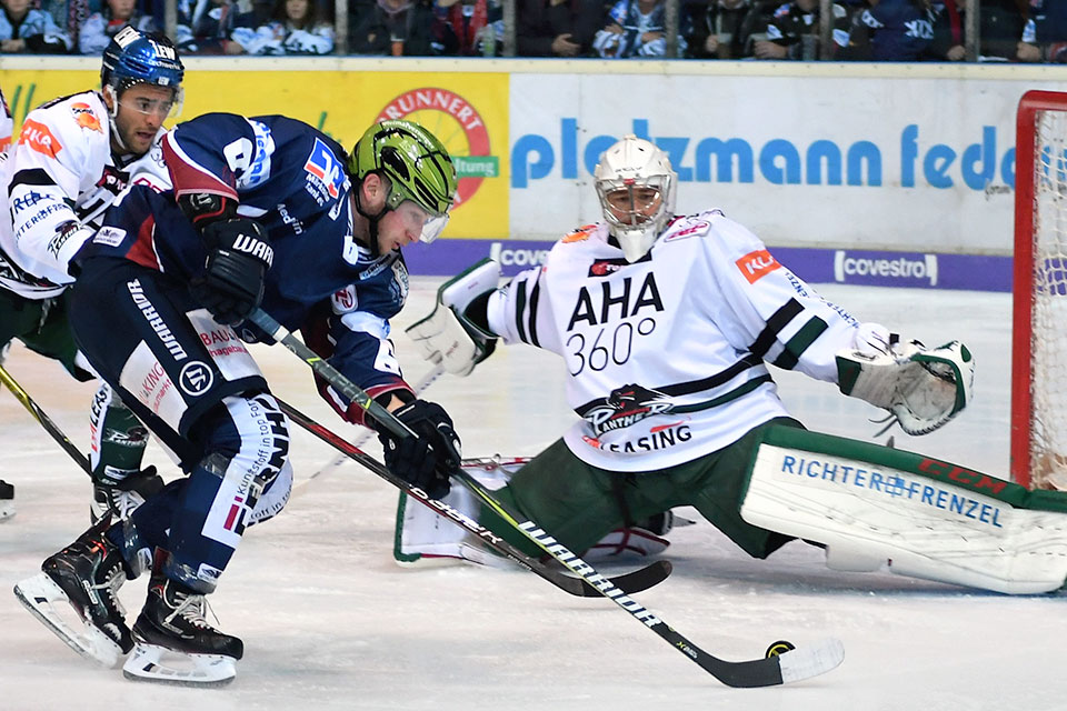 Spielszene Iserlohn gegen Augsburg