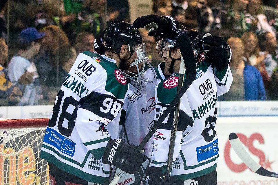 Rosenheim gewinnt in Memmingen. Rosenheim gewinnt in Memmingen.