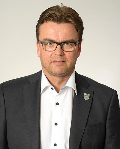 Pekka Tirkkonen.