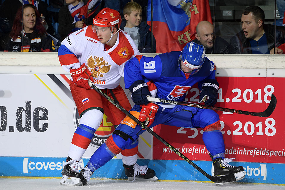 Dmitry Yudin (Russland) gegen Matus Sukel (Slowakei). Dmitry Yudin (Russland) gegen Matus Sukel (Slowakei).