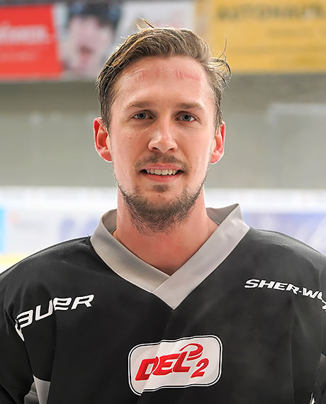 Simon Karlsson.