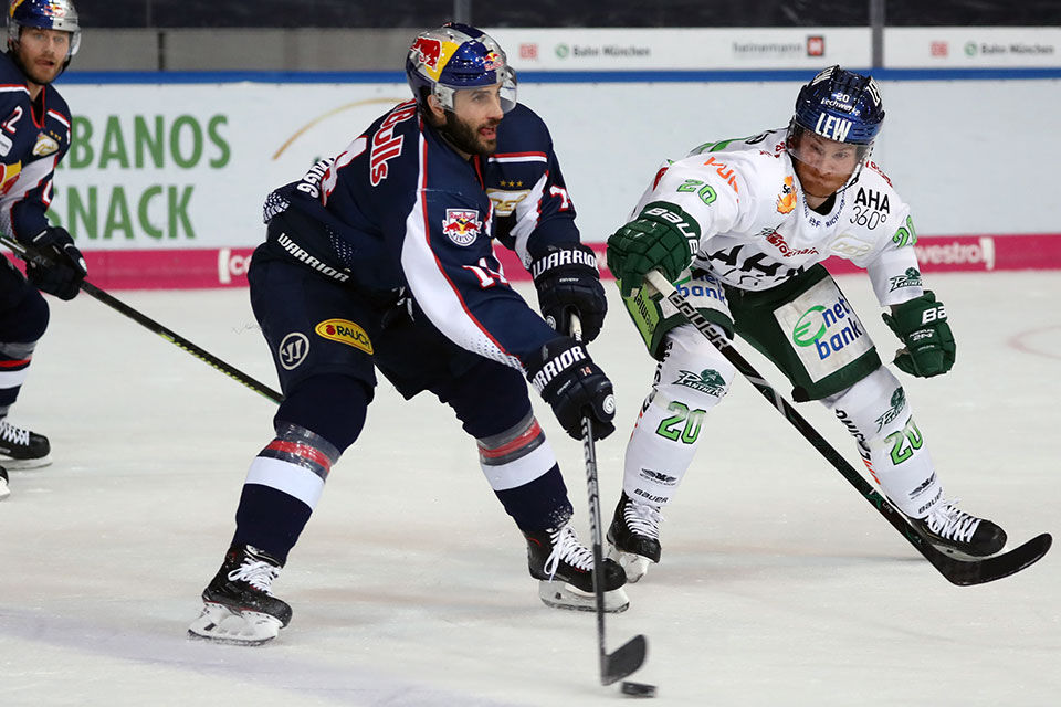 Justin Shugg (Mnchen) gegen Patrick Mcneill (Augsburg).