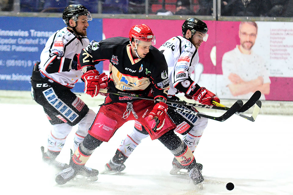 Spielszene Scorpions gegen Rostock. Spielszene Scorpions gegen Rostock.