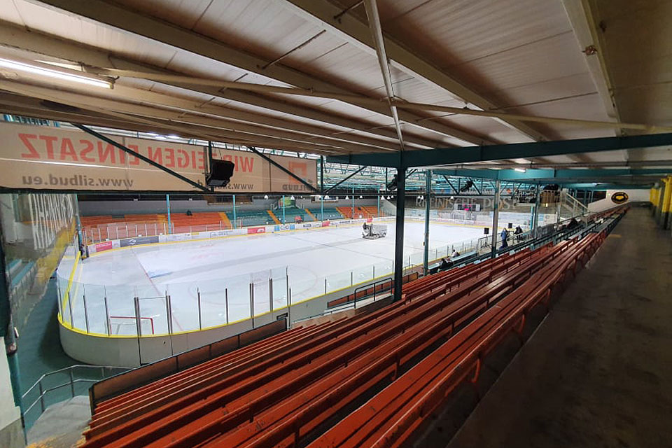 Kein Oberliga-Eishockey mehr in der Rheinlandhalle.