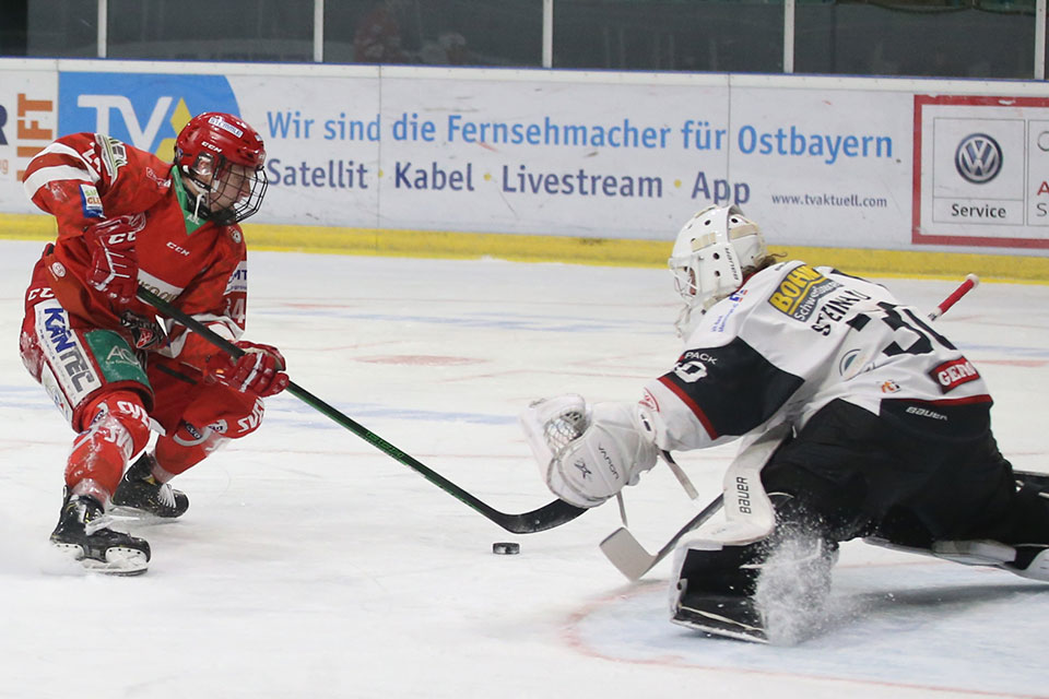 Spielszene Regensburg gegen Hchstadt.