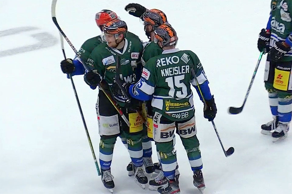 Die Steelers jubeln nach dem vierten Tor gegen Heilbronn.