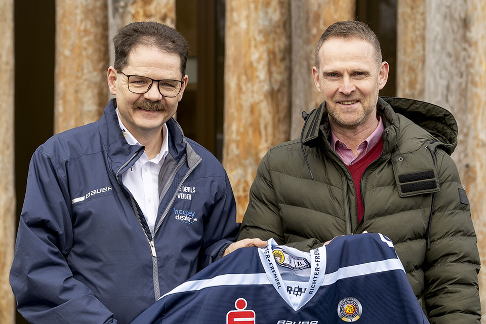 Geschftsfhrer Franz Vodermeier und Jrgen Rumrich.