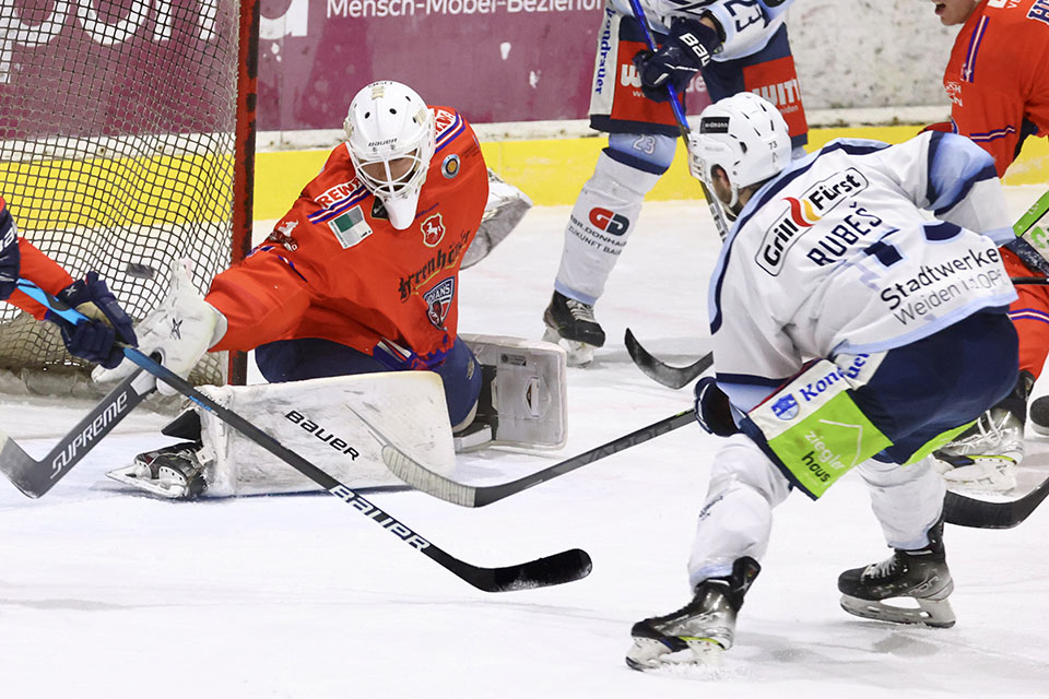 Weiden mit dem Tor zum 1:3.