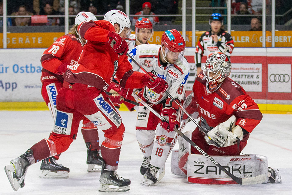 Spielszene Regensburg gegen Landshut.