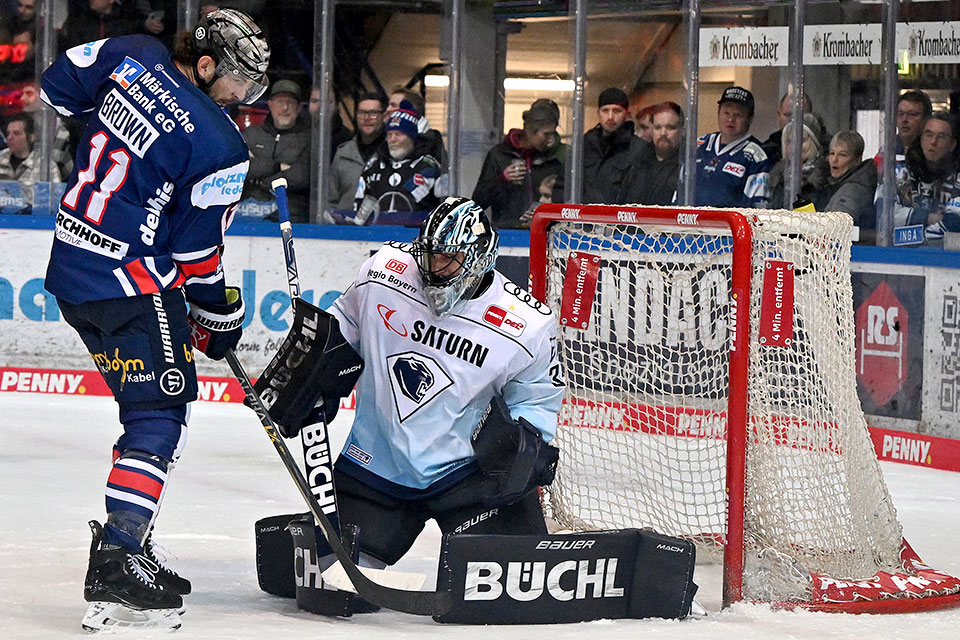 Spielszene Iserlohn gegen Ingolstadt.