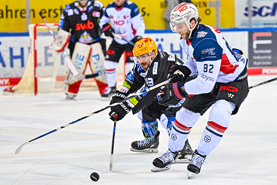 Spielszene Bremerhaven gegen N�rnberg.