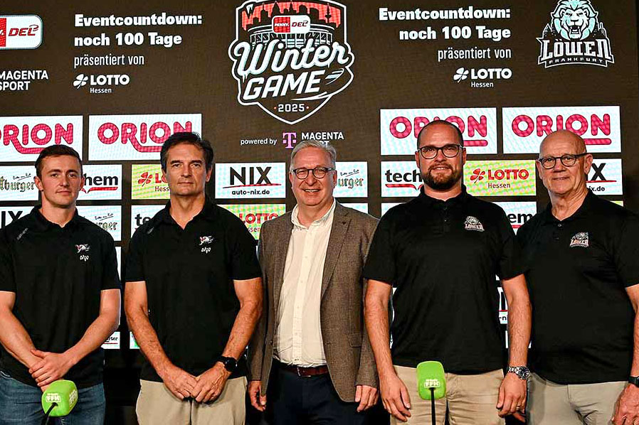 Marc Michaelis, Dallas Eakins, Patrik Meyer, Daniel Heinrizi und Tom Rowe. Marc Michaelis, Dallas Eakins, Patrik Meyer, Daniel Heinrizi und Tom Rowe.