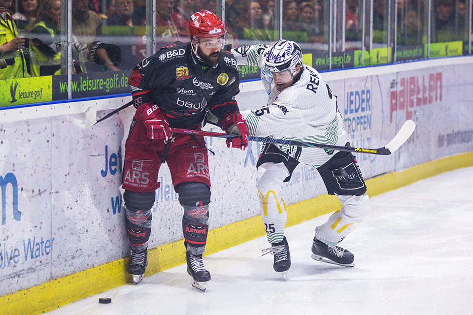 Spielszene Scorpions gegen Bietigheim.
