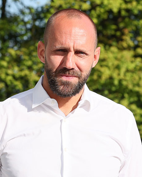 Felix Schtz.