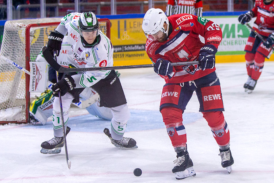 Spielszene Hannover Indians gegen Hchstadt Alligators.