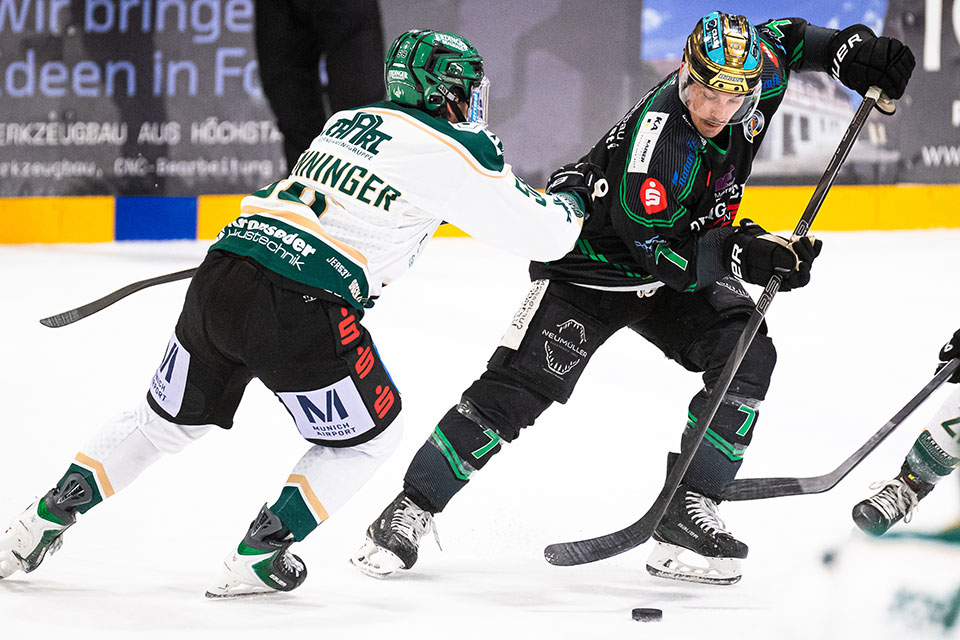 Spielszene Höchstadt gegen Erding. Spielszene Höchstadt gegen Erding.