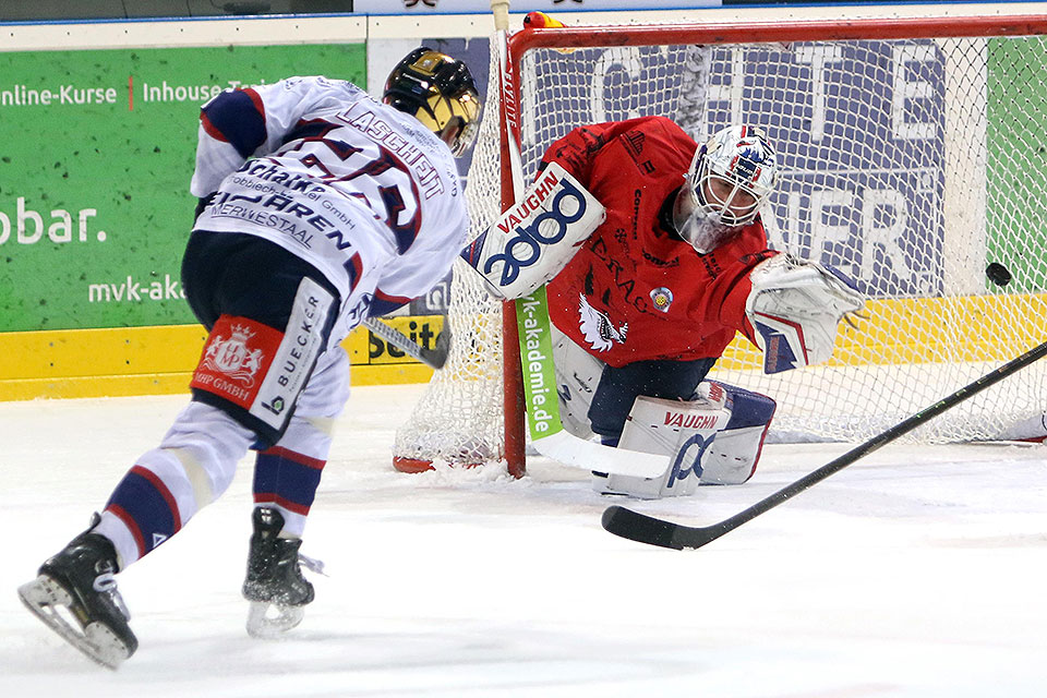 Spielszene Duisburg gegen Hamm.
