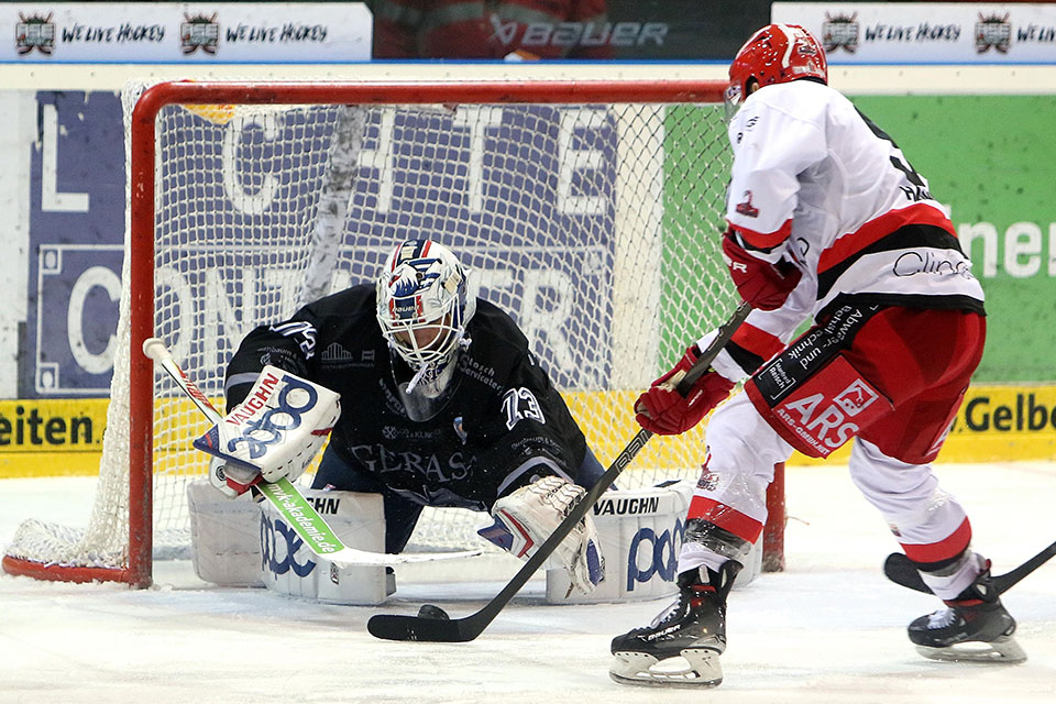 Spielszene Duisburg gegen Hannover Scorpions.