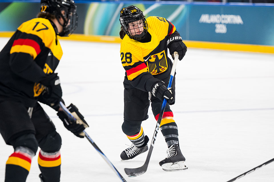 Nina Jobst-Smith sichert ihrem Team den Zusatzpunkt.