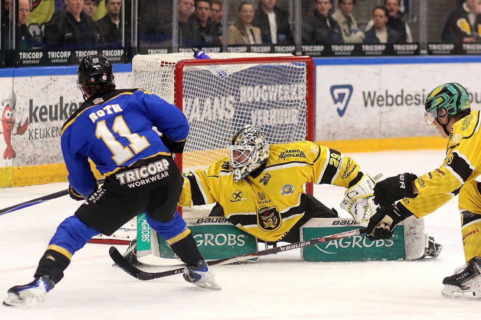 Spielszene Tilburg gegen Bad T�lz.