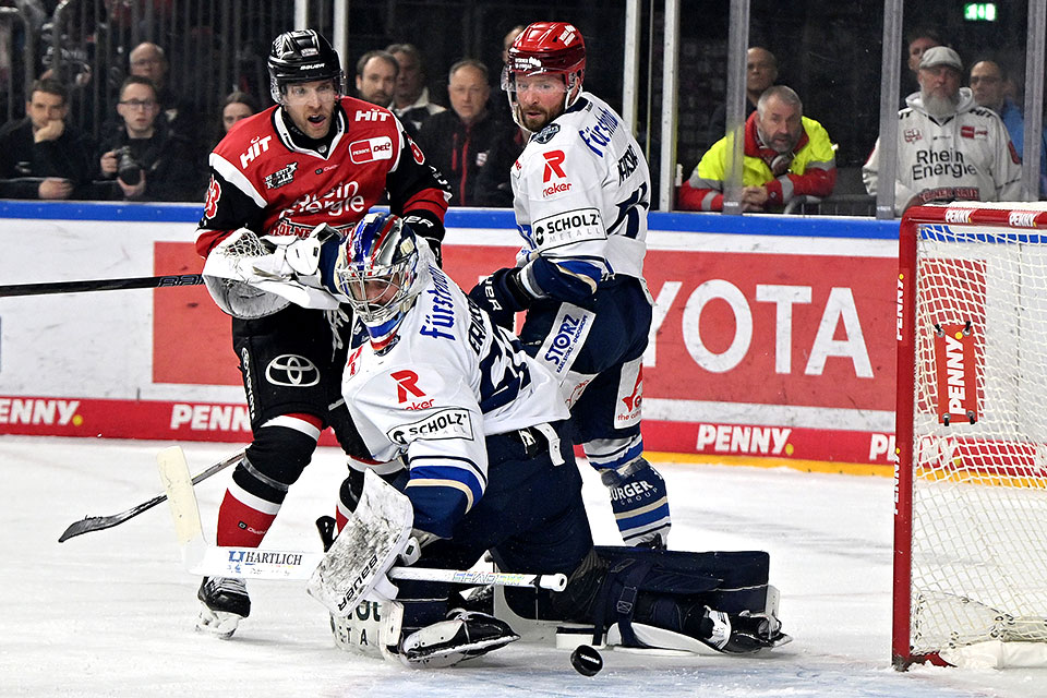 Spielszene K�ln gegen Schwenningen.