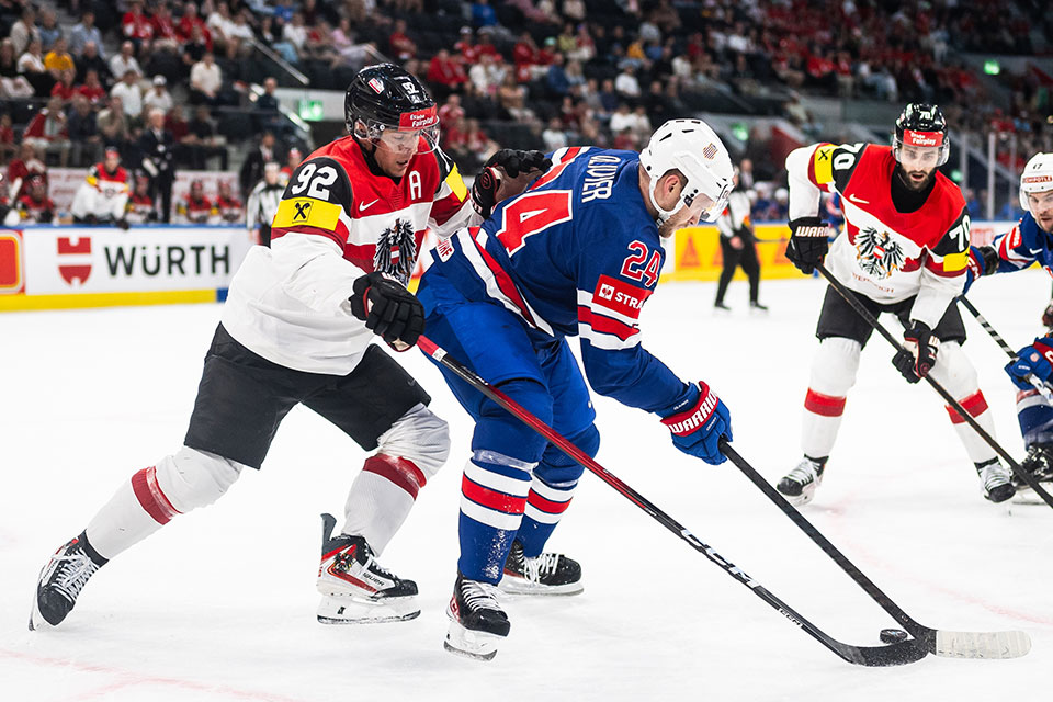 Clemens Unterweger von Team �sterreich und Mathieu Olivier von Team USA.