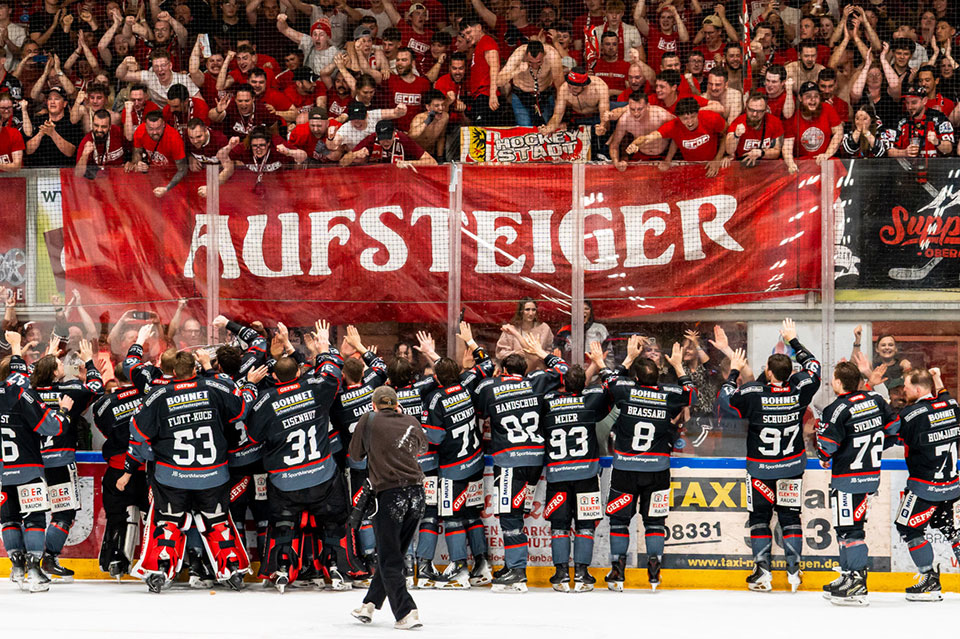 Memmingen steigt in die DEL2 auf.