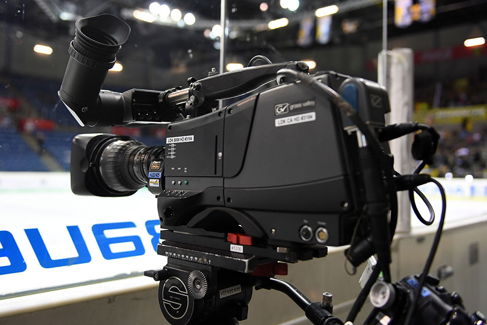 Eishockey im TV bei DF1 und Sky.