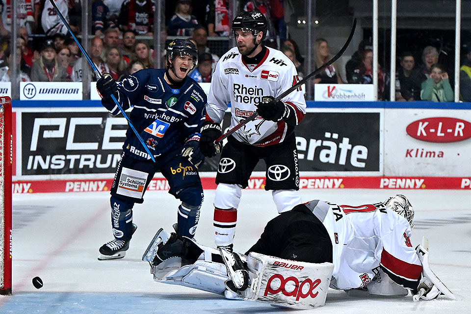 Iserlohn konnte vier Tore beim Heimsieg gegen K�ln bejubeln.