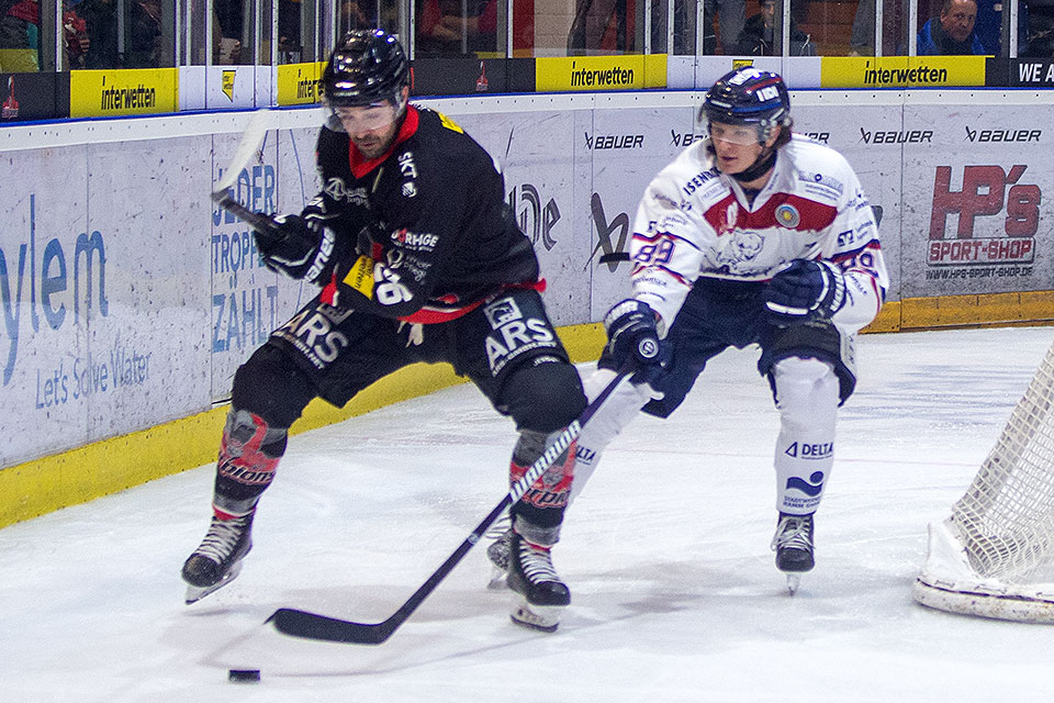 Spielszene Hannover Scorpions gegen Hammer Eisb�ren.